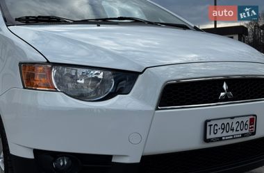 Хетчбек Mitsubishi Colt 2012 в Стрию