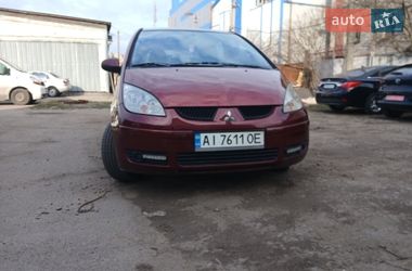 Хэтчбек Mitsubishi Colt 2004 в Вишневом