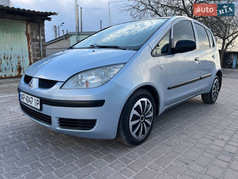 Mitsubishi Colt 2006