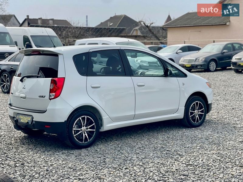 Хэтчбек Mitsubishi Colt 2012 в Черновцах