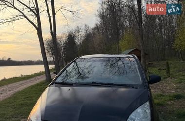 Хетчбек Mitsubishi Colt 2006 в Тлумачі