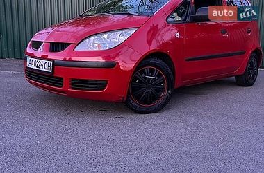 Хэтчбек Mitsubishi Colt 2006 в Киеве