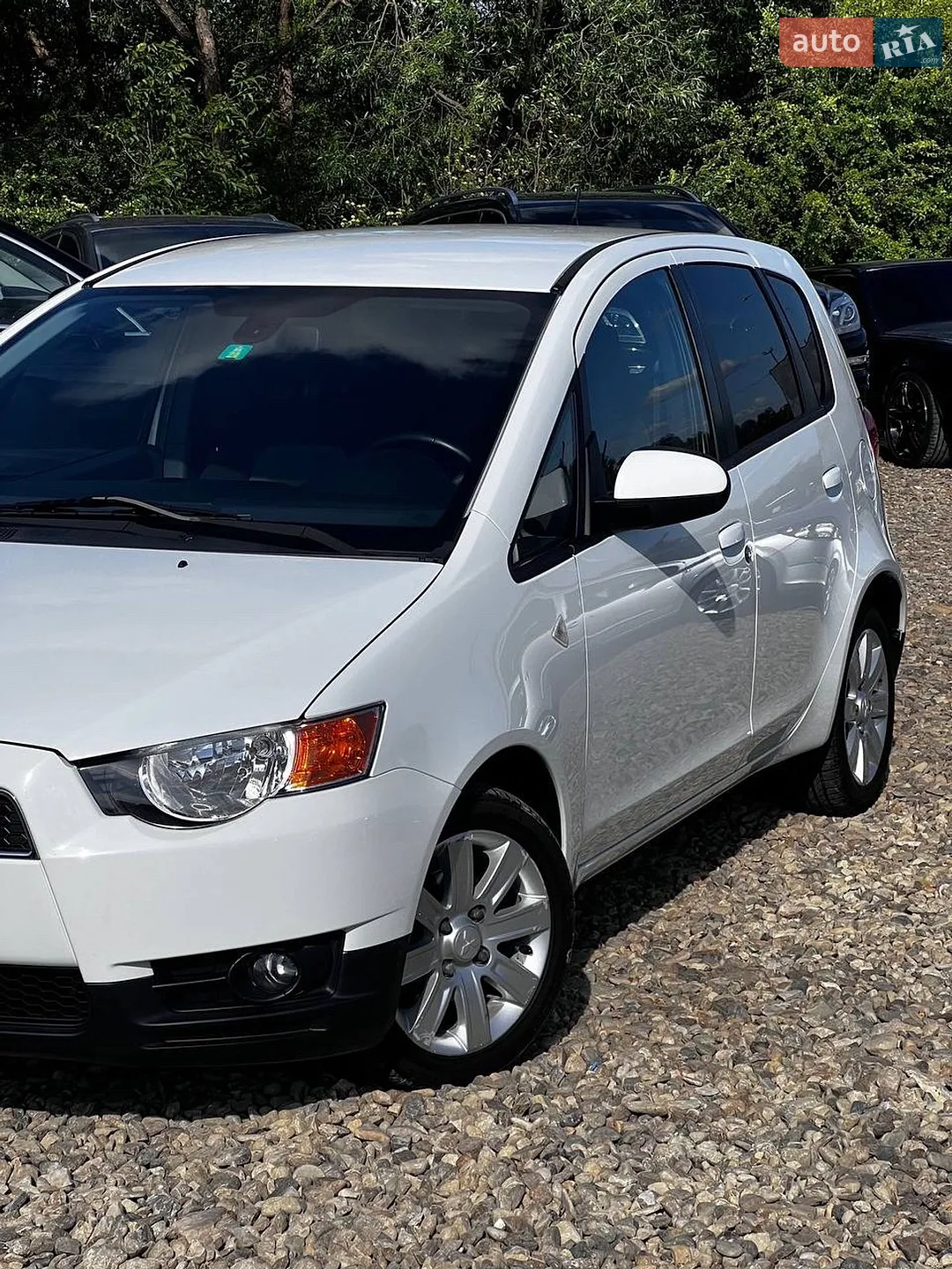 2012 Mitsubishi Colt - мініатюра 9
