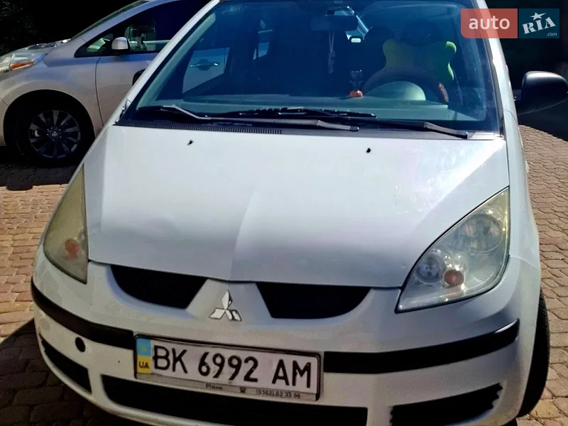 Mitsubishi Colt 2008