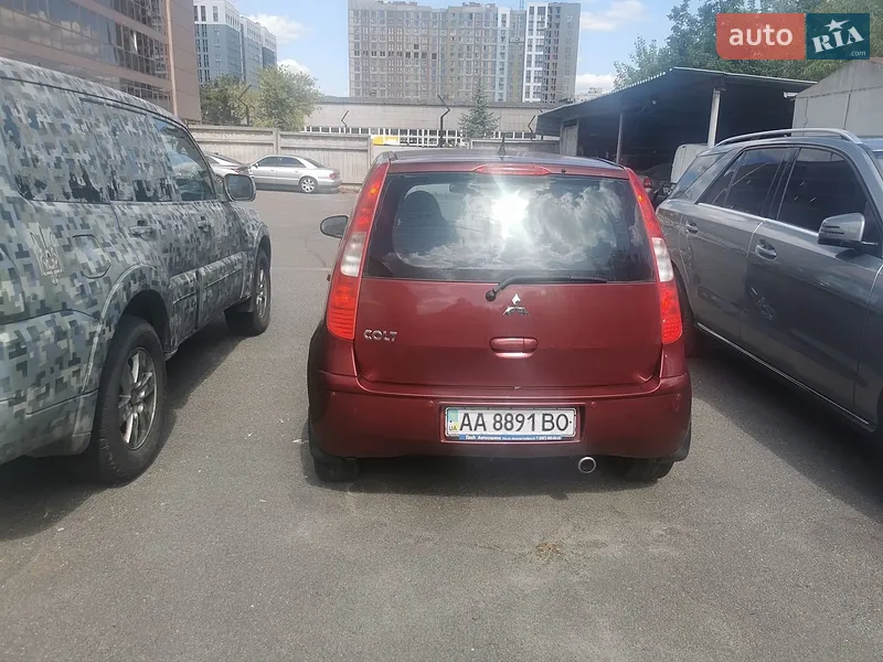 Mitsubishi Colt 2006