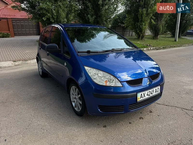 Mitsubishi Colt