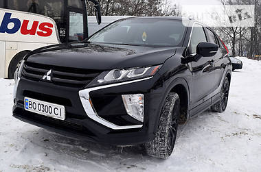 Внедорожник / Кроссовер Mitsubishi Eclipse Cross 2018 в 