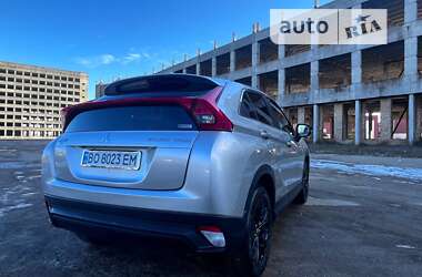Внедорожник / Кроссовер Mitsubishi Eclipse Cross 2019 в 