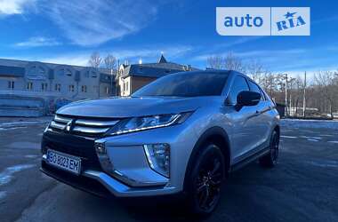 Внедорожник / Кроссовер Mitsubishi Eclipse Cross 2019 в 
