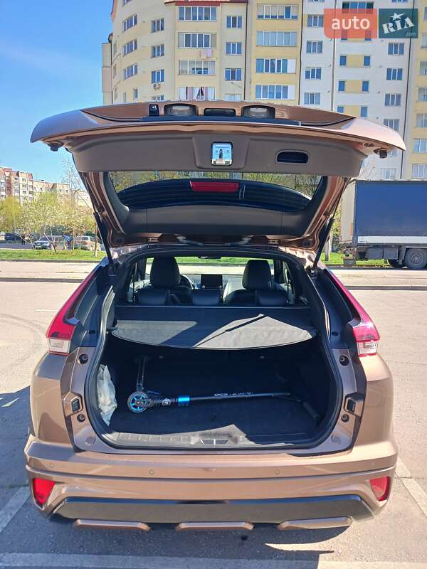 Внедорожник / Кроссовер Mitsubishi Eclipse Cross 2021 в Ивано-Франковске