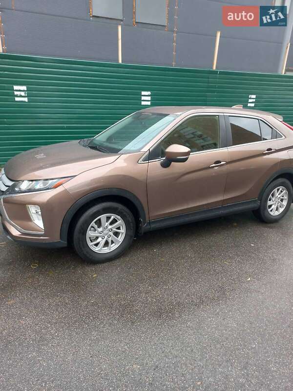 Внедорожник / Кроссовер Mitsubishi Eclipse Cross 2018 в Киеве