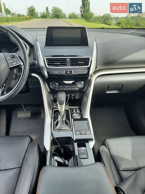 Внедорожник / Кроссовер Mitsubishi Eclipse Cross 2020 в Кривом Роге