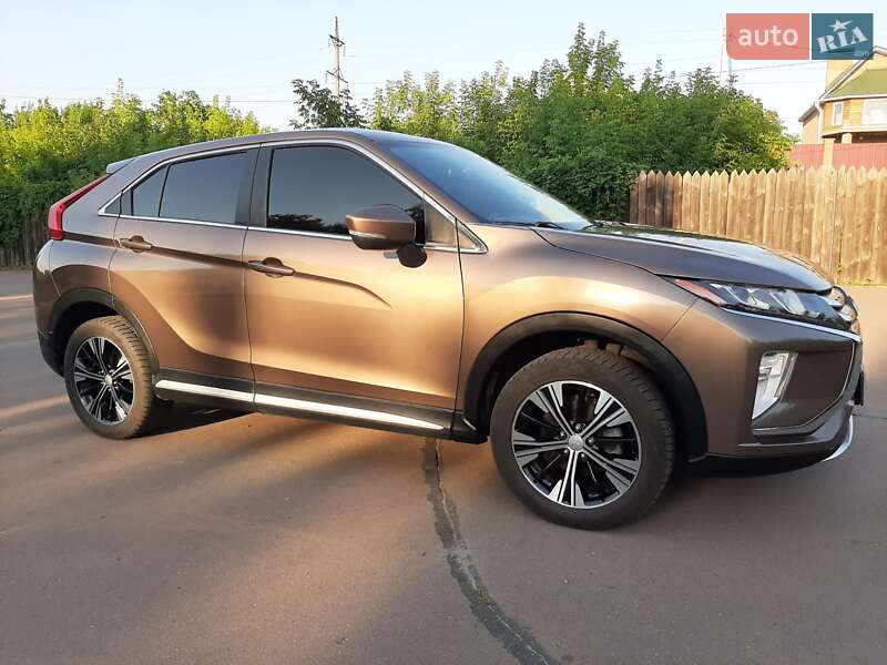 Позашляховик / Кросовер Mitsubishi Eclipse Cross 2018 в Сумах фото 2 Позашляховик / Кросовер Mitsubishi Eclipse Cross 2018 в Сумах
