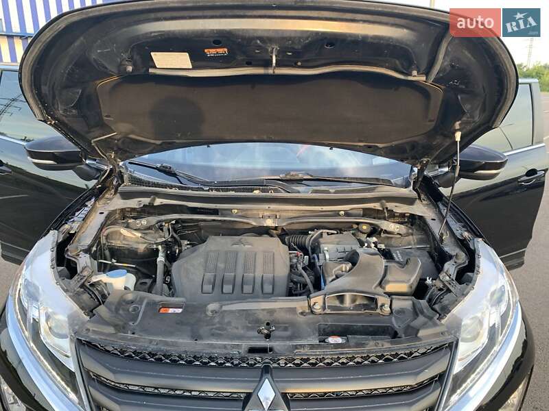 Внедорожник / Кроссовер Mitsubishi Eclipse Cross 2018 в Ровно