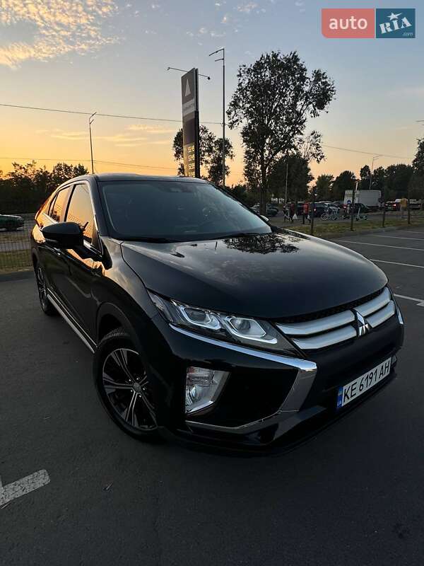 AUTO.RIA – Продам Митсубиси Эклипс Кросс 2019 (KE6191AH) бензин 1.5  внедорожник / кроссовер бу в Киеве, цена 14900 $