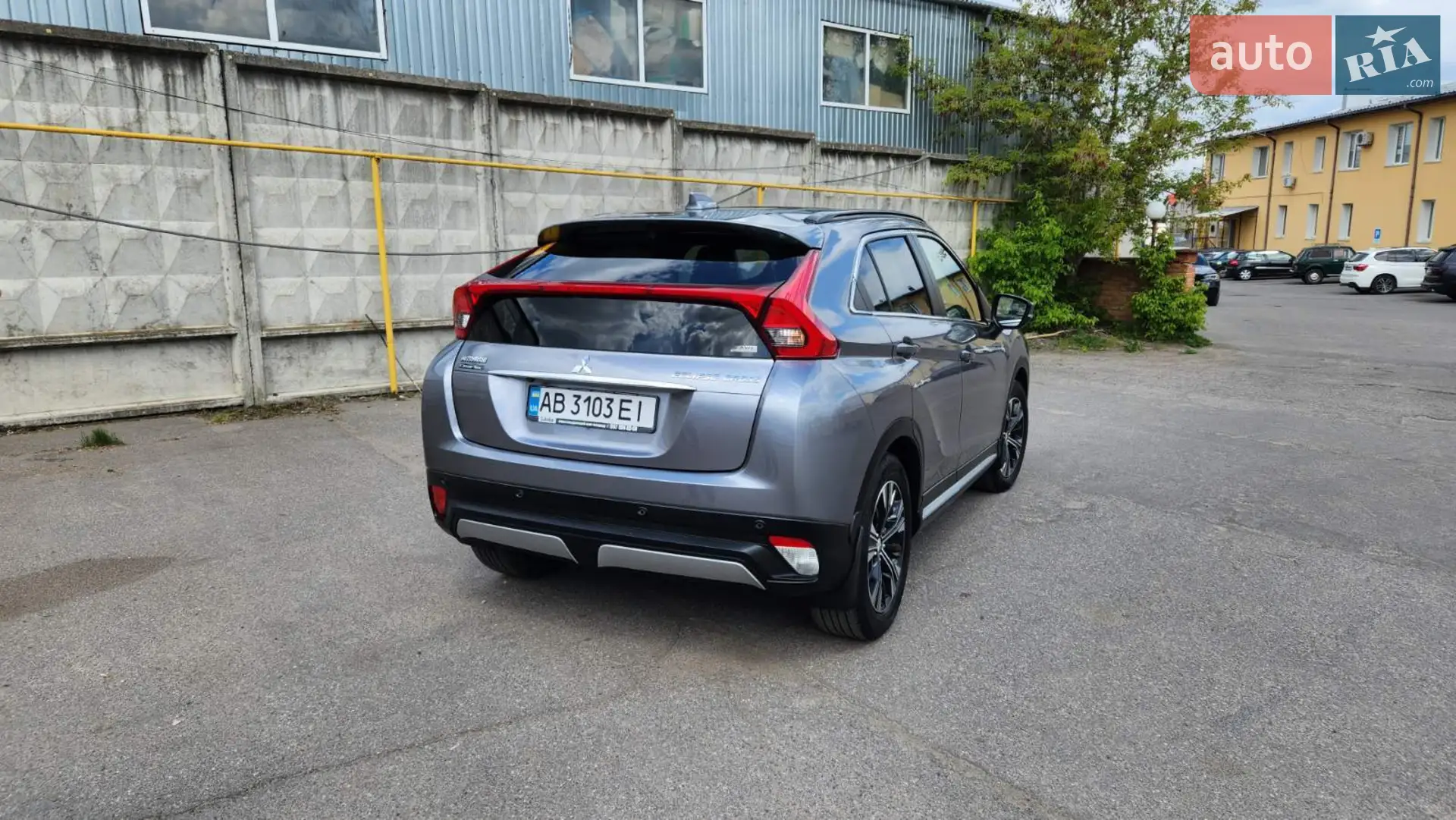 2019 Mitsubishi Eclipse Cross - мініатюра 2