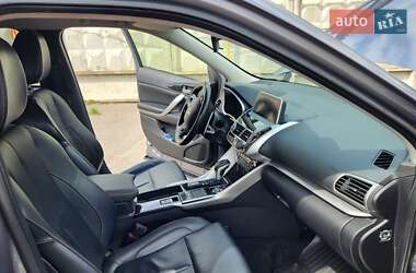 Внедорожник / Кроссовер Mitsubishi Eclipse Cross 2019 в 