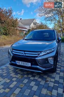 Внедорожник / Кроссовер Mitsubishi Eclipse Cross 2019 в 