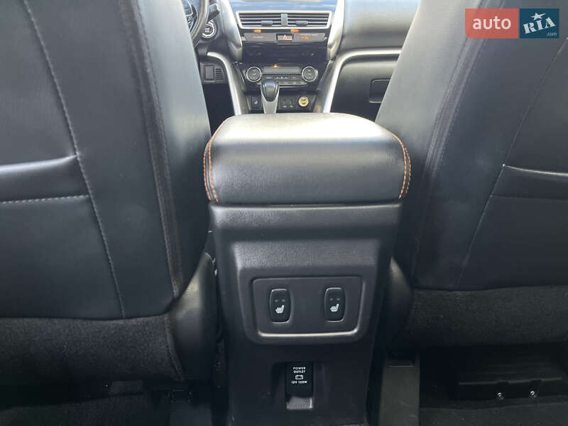 Внедорожник / Кроссовер Mitsubishi Eclipse Cross 2018 в Киеве
