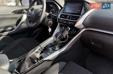 Внедорожник / Кроссовер Mitsubishi Eclipse Cross 2019 в 