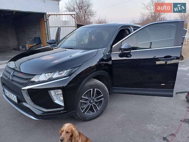 Внедорожник / Кроссовер Mitsubishi Eclipse Cross 2018 в Голованевске