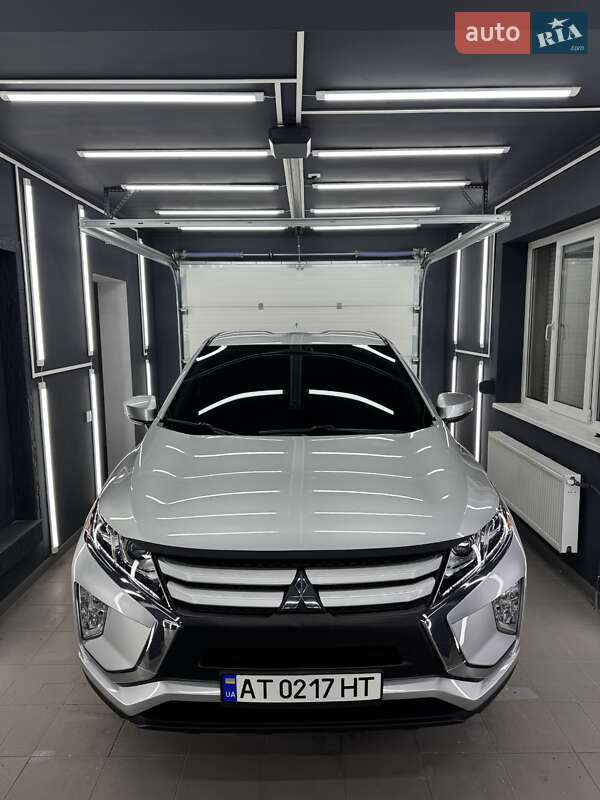 Внедорожник / Кроссовер Mitsubishi Eclipse Cross 2019 в 