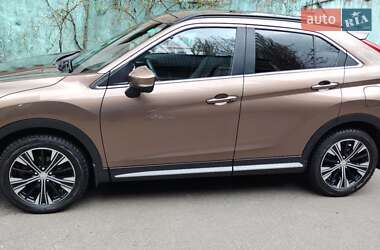 Внедорожник / Кроссовер Mitsubishi Eclipse Cross 2020 в 