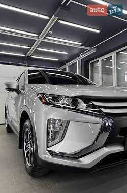 Позашляховик / Кросовер Mitsubishi Eclipse Cross 2019 в 