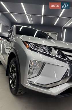 Позашляховик / Кросовер Mitsubishi Eclipse Cross 2019 в 