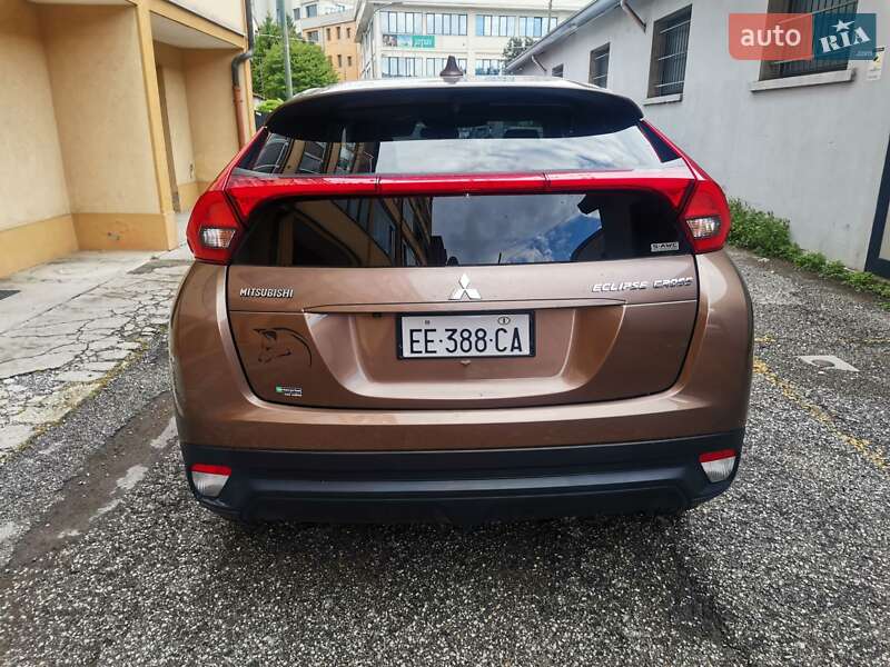 Внедорожник / Кроссовер Mitsubishi Eclipse Cross 2018 в Николаеве фото 11 Внедорожник / Кроссовер Mitsubishi Eclipse Cross 2018 в Николаеве