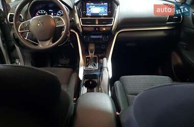 Внедорожник / Кроссовер Mitsubishi Eclipse Cross 2018 в 