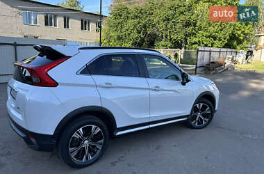 Внедорожник / Кроссовер Mitsubishi Eclipse Cross 2018 в 