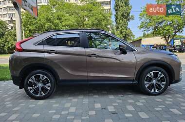 Позашляховик / Кросовер Mitsubishi Eclipse Cross 2018 в 