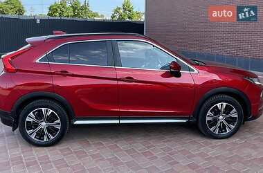 Позашляховик / Кросовер Mitsubishi Eclipse Cross 2020 в 