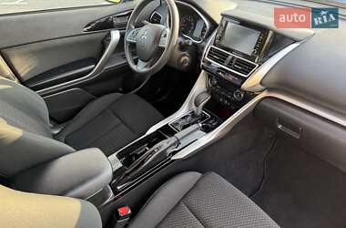 Внедорожник / Кроссовер Mitsubishi Eclipse Cross 2018 в 