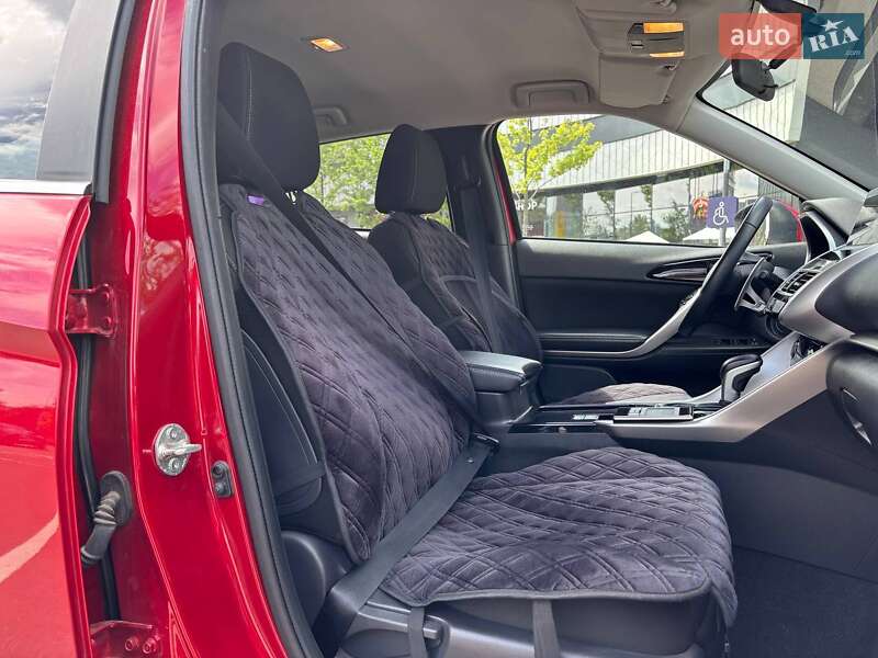 Внедорожник / Кроссовер Mitsubishi Eclipse Cross 2020 в Киеве