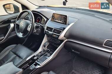 Внедорожник / Кроссовер Mitsubishi Eclipse Cross 2018 в 