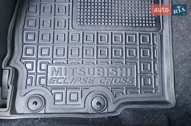 Внедорожник / Кроссовер Mitsubishi Eclipse Cross 2018 в 