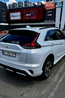 Позашляховик / Кросовер Mitsubishi Eclipse Cross 2021 в 