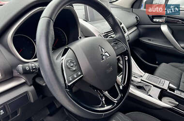 Внедорожник / Кроссовер Mitsubishi Eclipse Cross 2020 в 