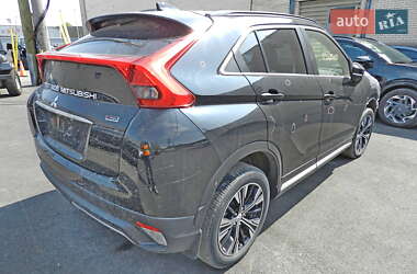 Внедорожник / Кроссовер Mitsubishi Eclipse Cross 2020 в 