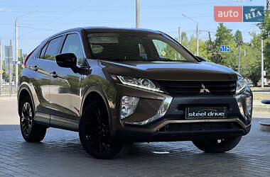 Внедорожник / Кроссовер Mitsubishi Eclipse Cross 2018 в 