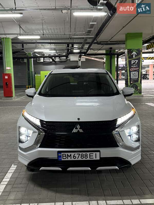 Внедорожник / Кроссовер Mitsubishi Eclipse Cross 2022 в 
