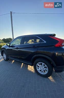 Внедорожник / Кроссовер Mitsubishi Eclipse Cross 2019 в 