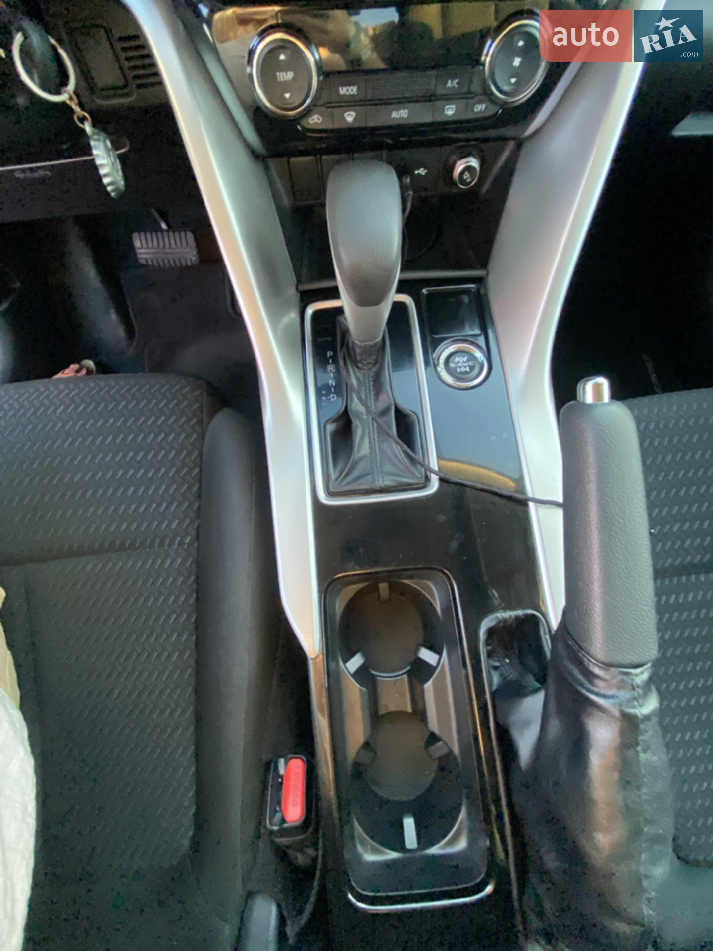 2019 Mitsubishi Eclipse Cross - мініатюра 13