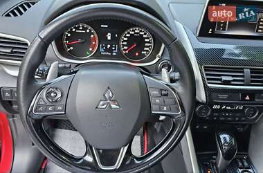 Позашляховик / Кросовер Mitsubishi Eclipse Cross 2018 в 