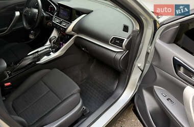 Внедорожник / Кроссовер Mitsubishi Eclipse Cross 2020 в 