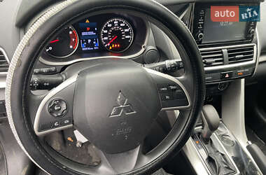 Внедорожник / Кроссовер Mitsubishi Eclipse Cross 2019 в 