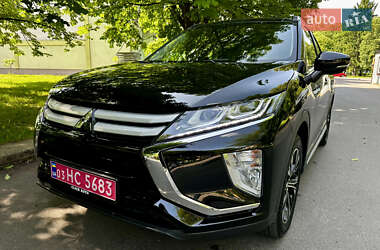 Внедорожник / Кроссовер Mitsubishi Eclipse Cross 2018 в 