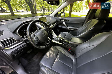 Внедорожник / Кроссовер Mitsubishi Eclipse Cross 2018 в 